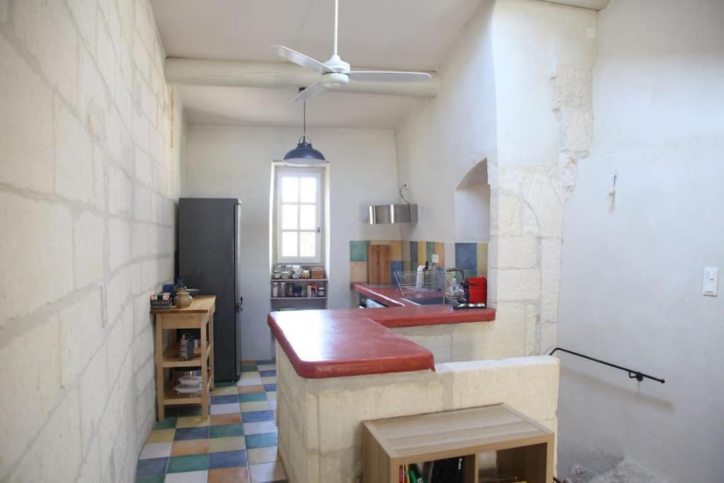 "L'Artistique" Centre Arles Fondation Van Gogh Экстерьер фото